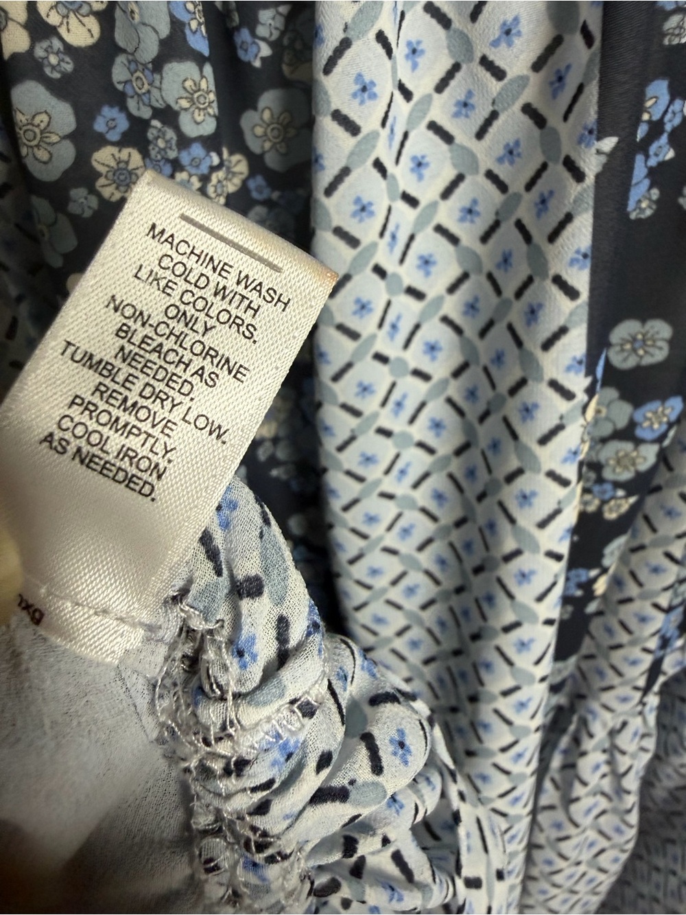 Cato Off-Shoulder Navy and White Floral Blouse - Picture 9 of 9